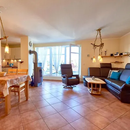 Duenenresidenz Koenigin Augusta - Apt. 17 * Остзебад Бинц